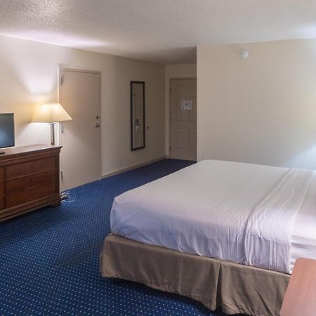 Cottonwood Suites Savannah Hotel & Conference Center Pooler Zewnętrze zdjęcie