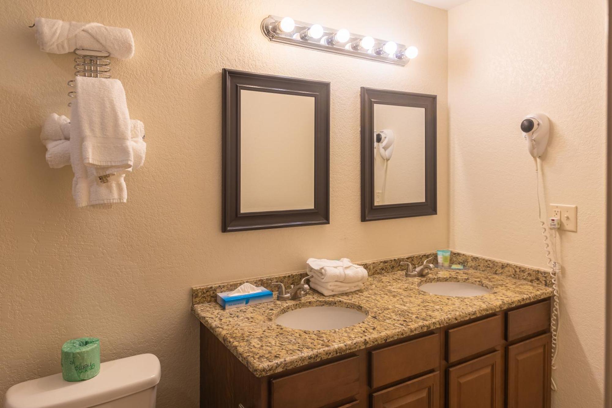 Cottonwood Suites Savannah Hotel & Conference Center Pooler Zewnętrze zdjęcie