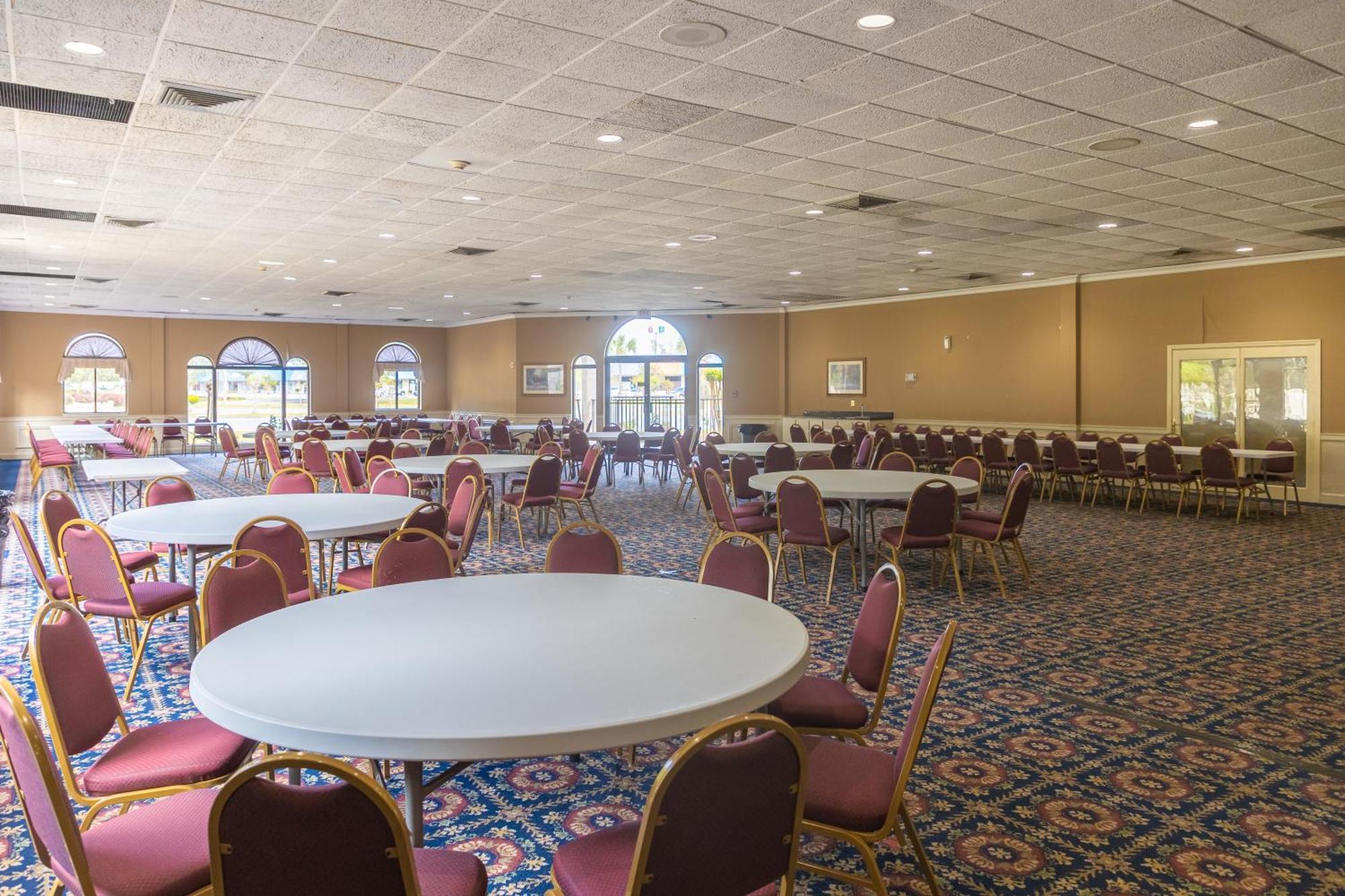 Cottonwood Suites Savannah Hotel & Conference Center Pooler Zewnętrze zdjęcie