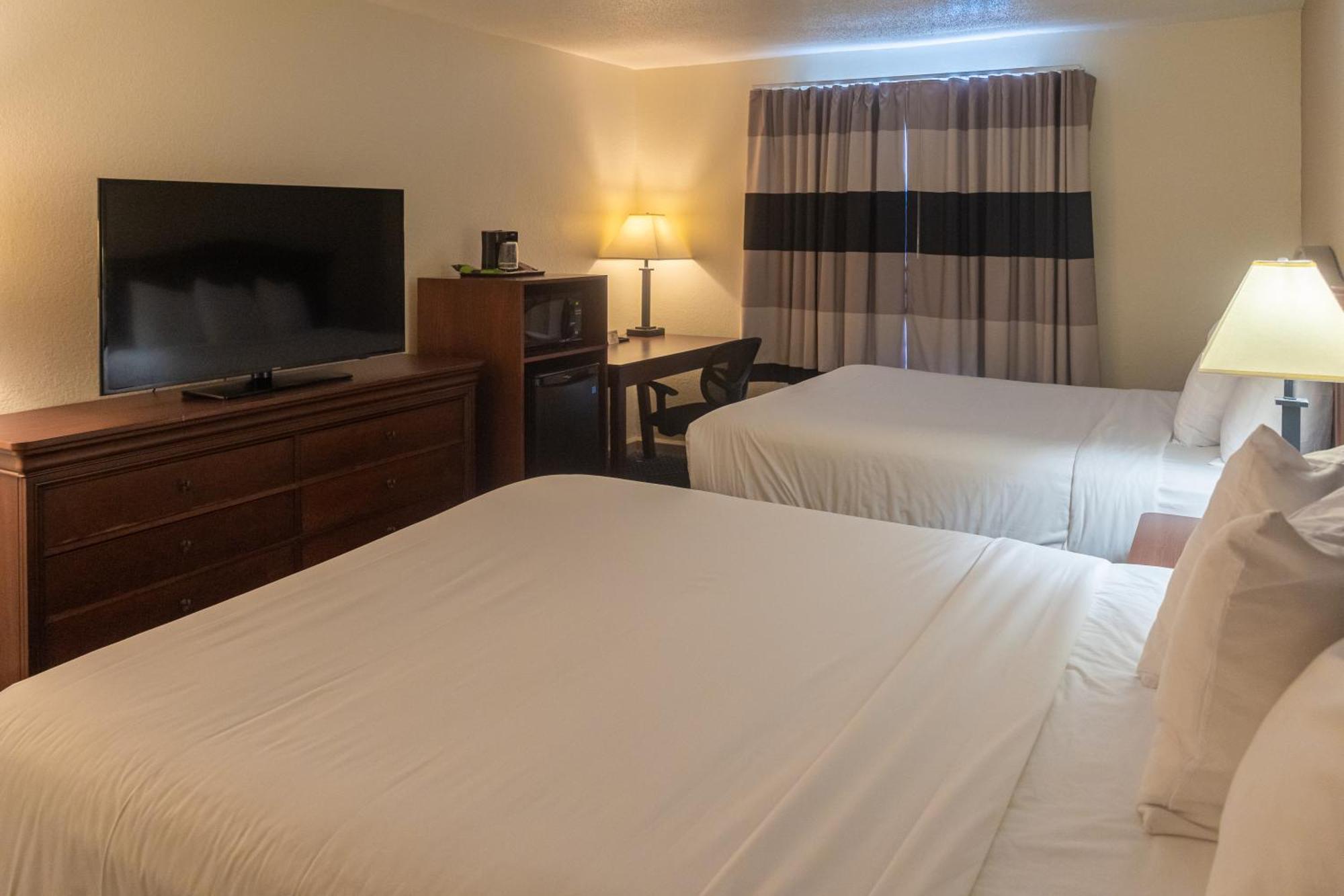 Cottonwood Suites Savannah Hotel & Conference Center Pooler Zewnętrze zdjęcie